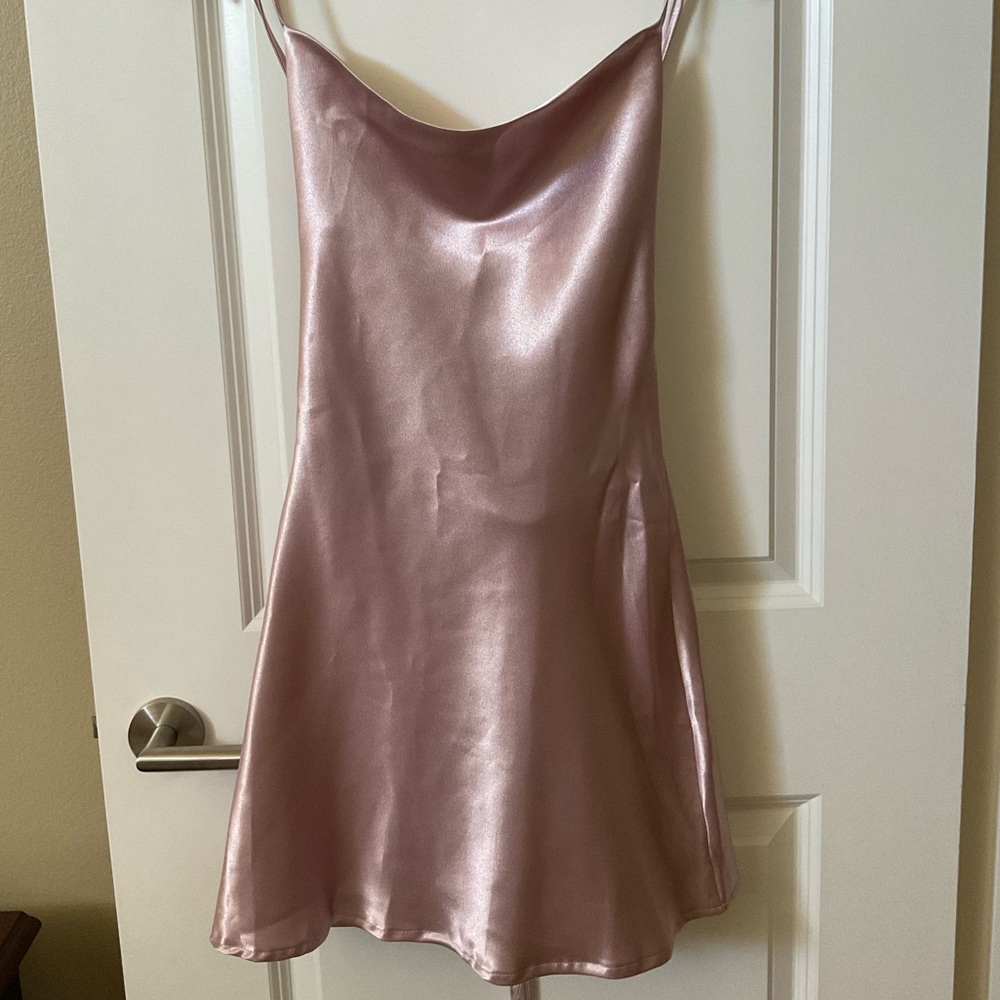 NWT Sthcute Mini Dress Spaghetti Straps Cross Back Women’s Size S